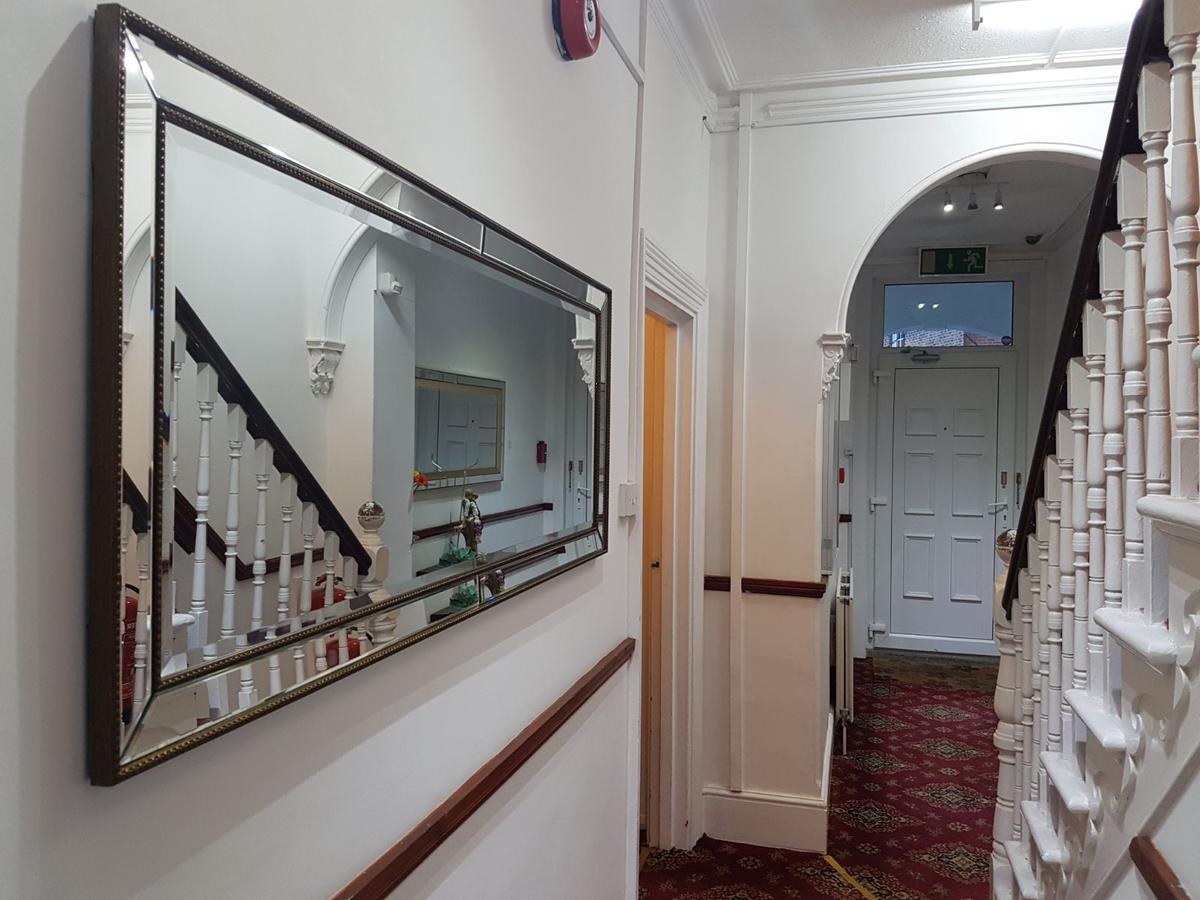 Anand Lodge Royal Tunbridge Wells Dış mekan fotoğraf