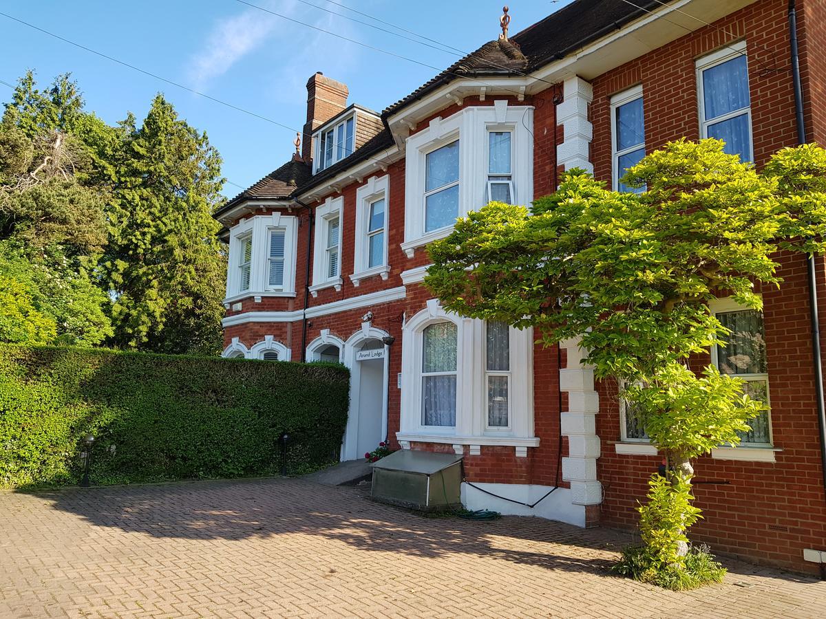 Anand Lodge Royal Tunbridge Wells Dış mekan fotoğraf
